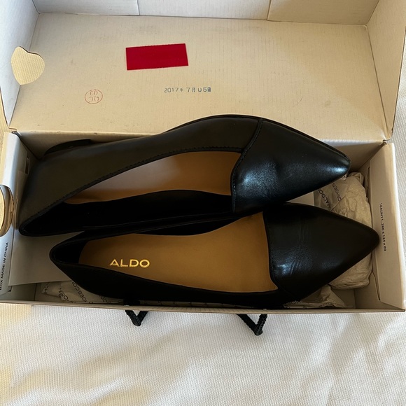 ALDO leather flat shoes - Picture 5 of 6